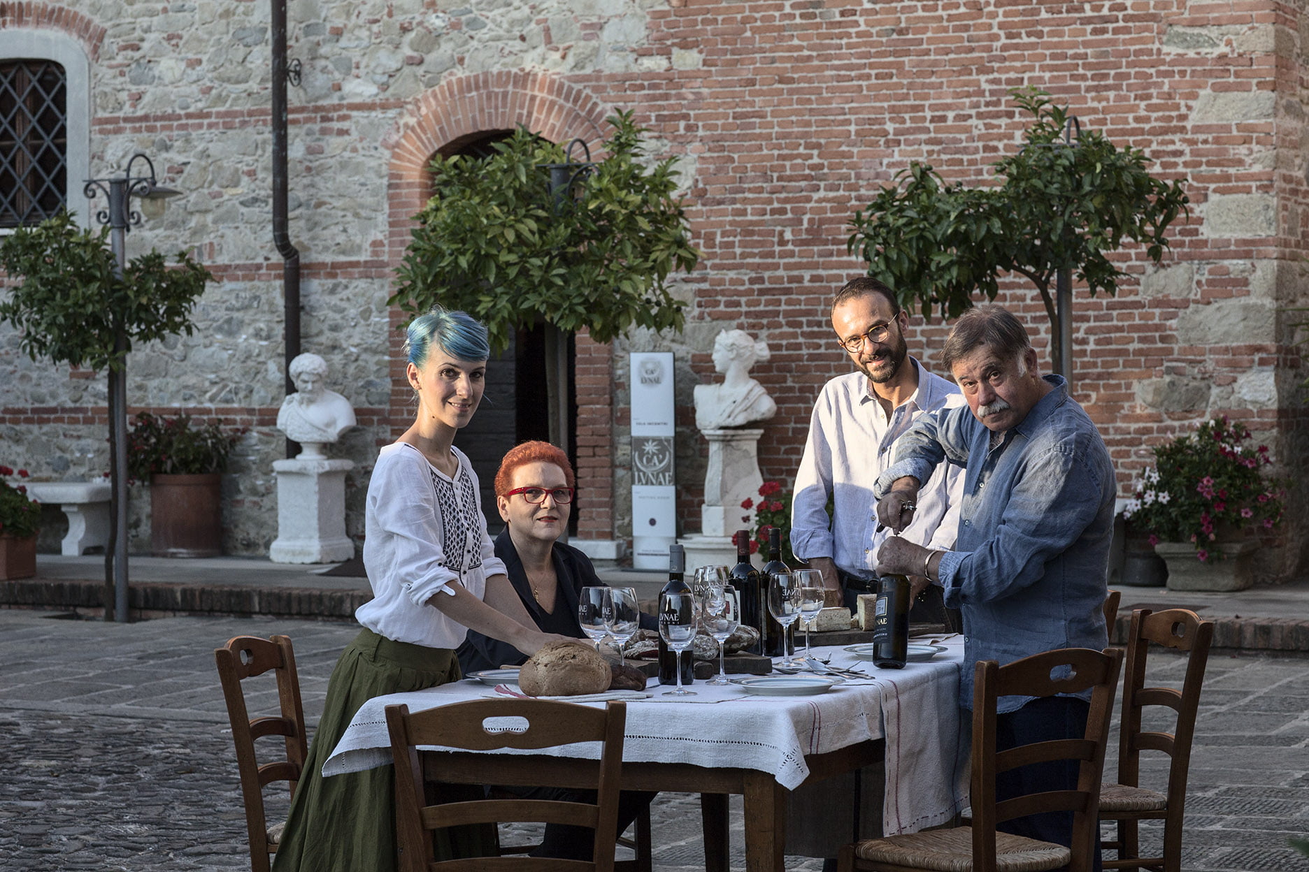 TOSCANA ECONOMY - Cantina Lunae – rispetto per il territorio e le persone TOSCANA ECONOMY - Cantina Lunae – rispetto per il territorio e le persone