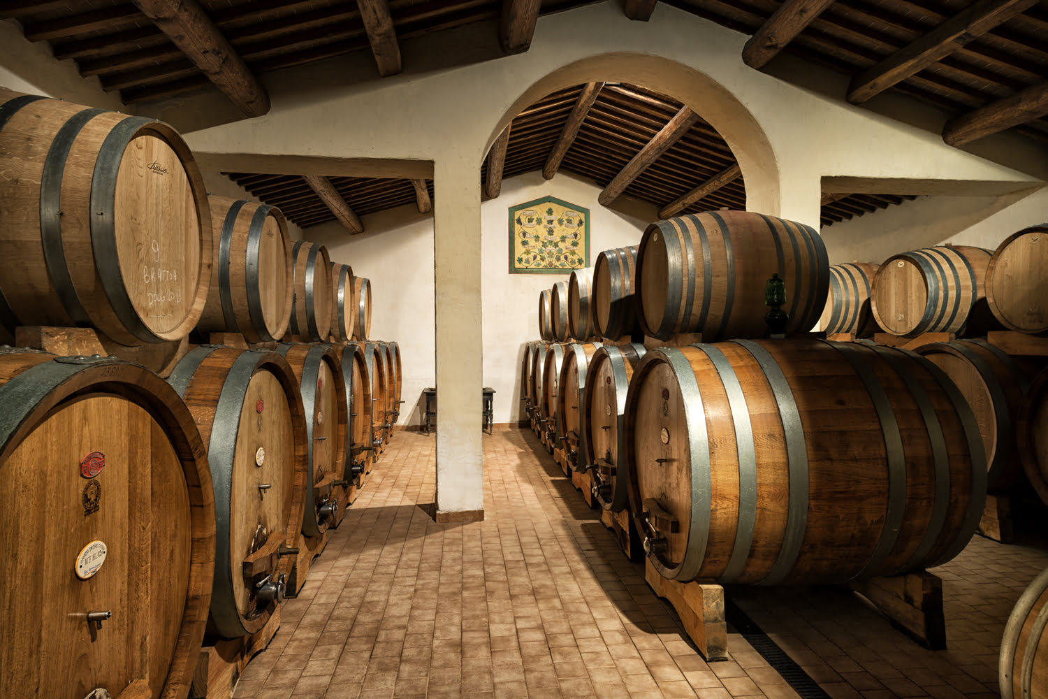 TOSCANA ECONOMY - Donne al centro dell’enoturismo