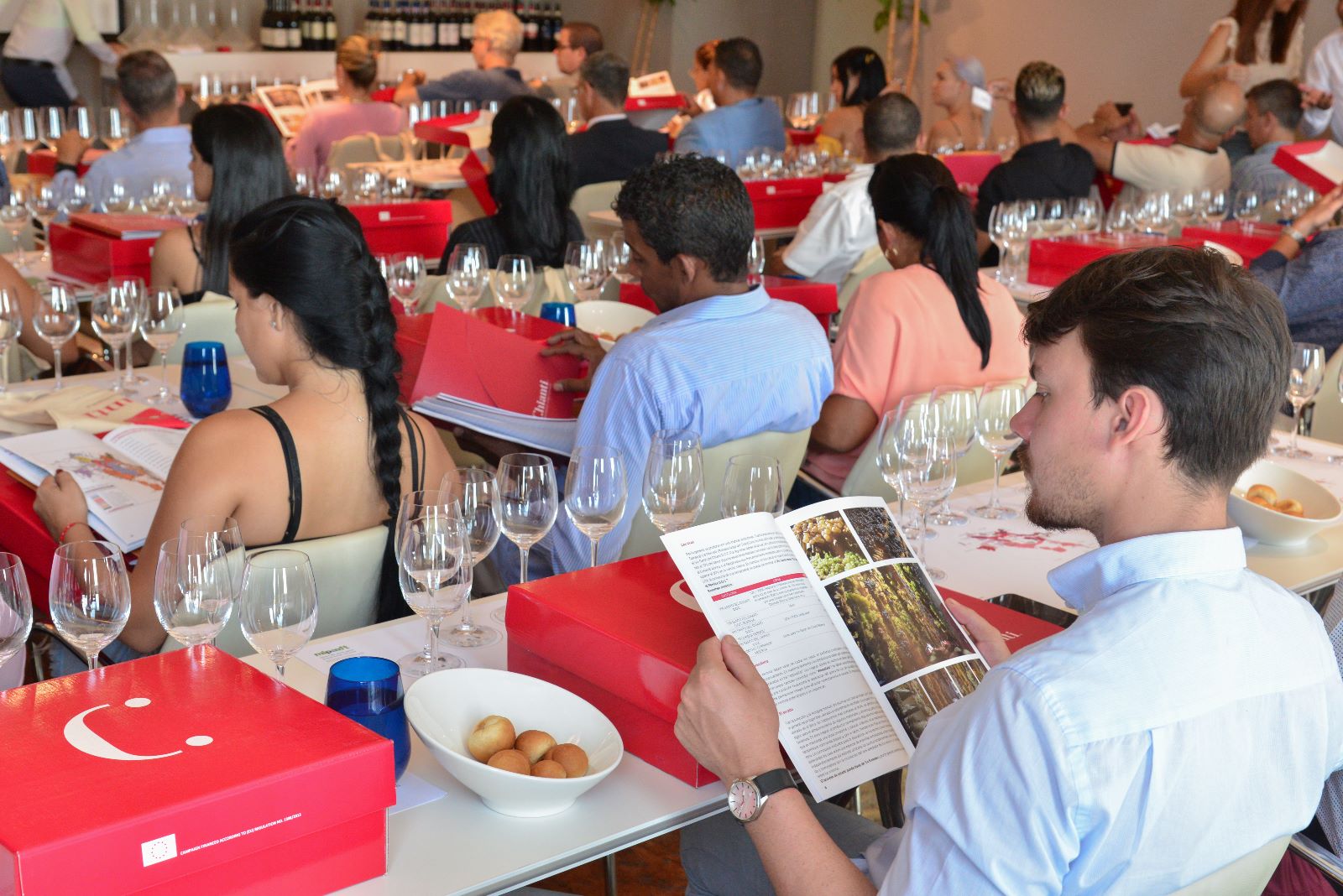 toscana economy - Parte il Chianti Lovers Latam Tour 2023