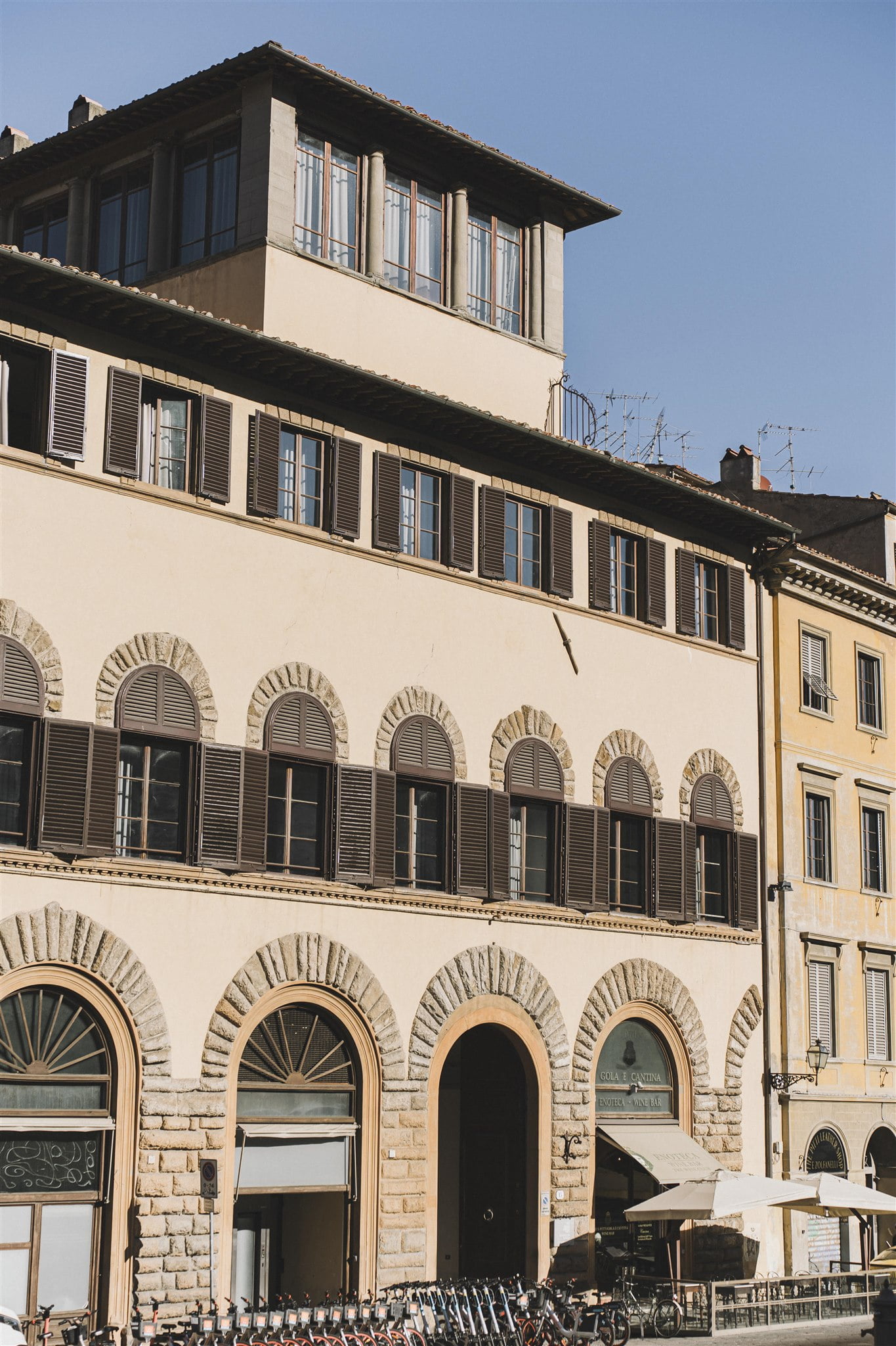 TOSCANA ECONOMY - Accademia Italiana: dottorato in design